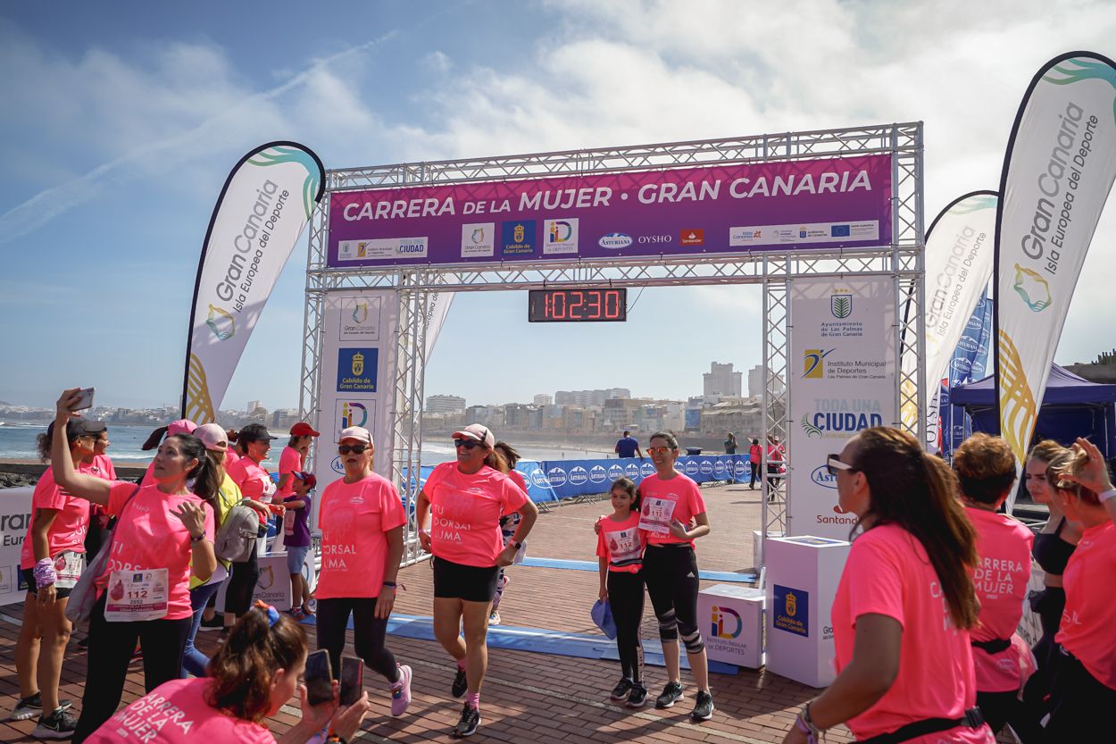Las fotos de meta de la Carrera de la Mujer de Gran Canaria 12 01 41 15701 O