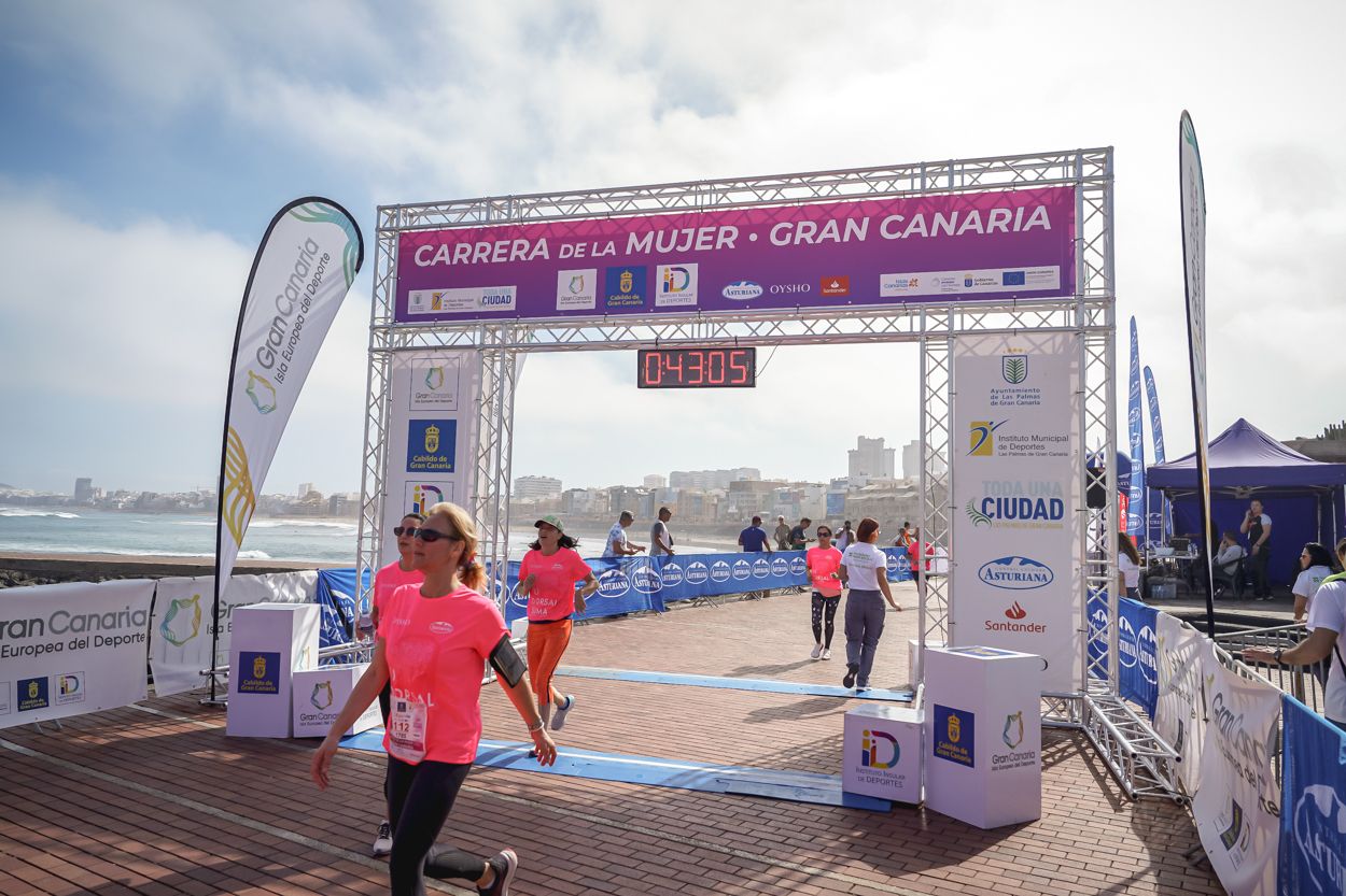 Las fotos de meta de la Carrera de la Mujer de Gran Canaria 11 42 16 15701 O