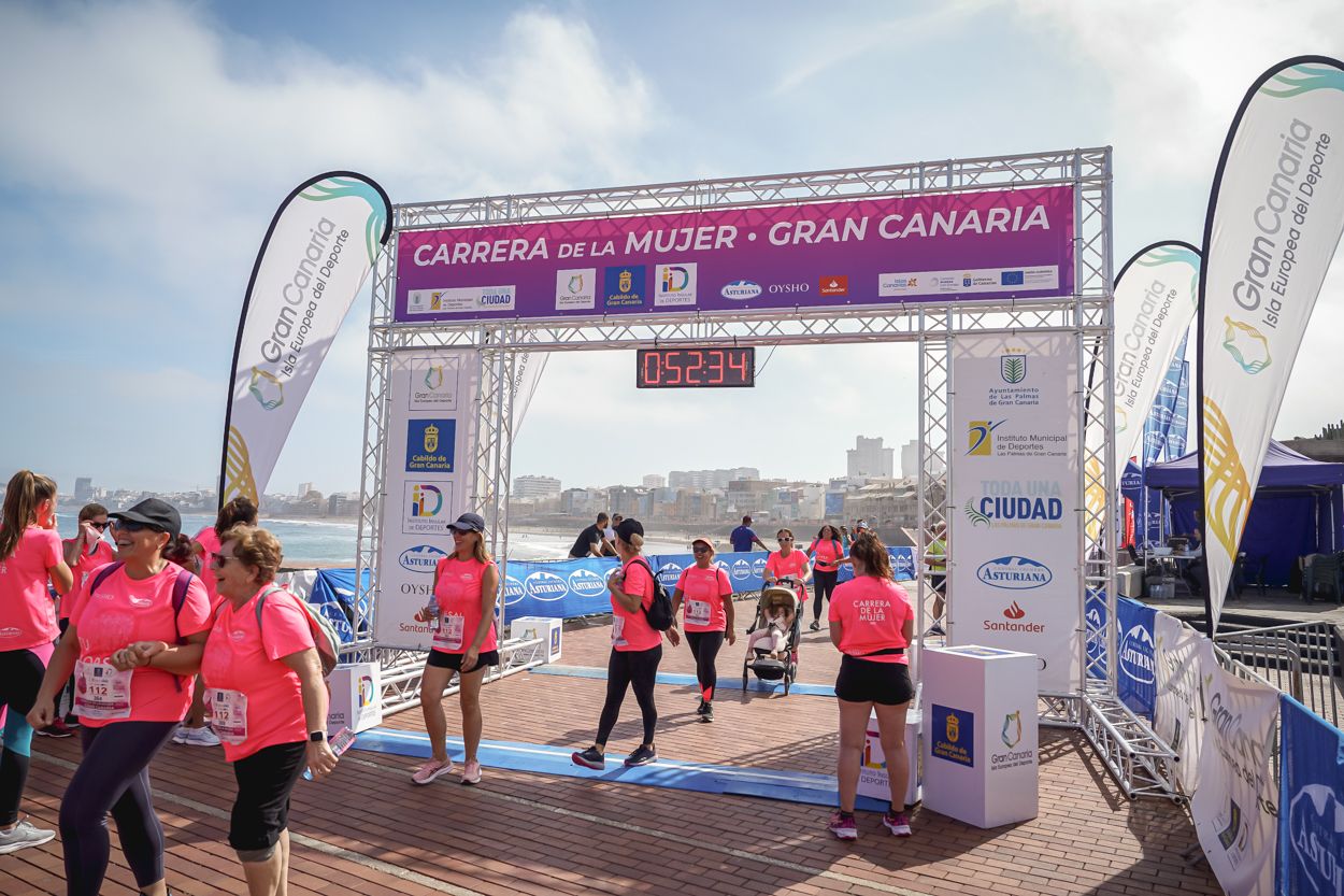 Las fotos de meta de la Carrera de la Mujer de Gran Canaria 11 51 45 15701 O