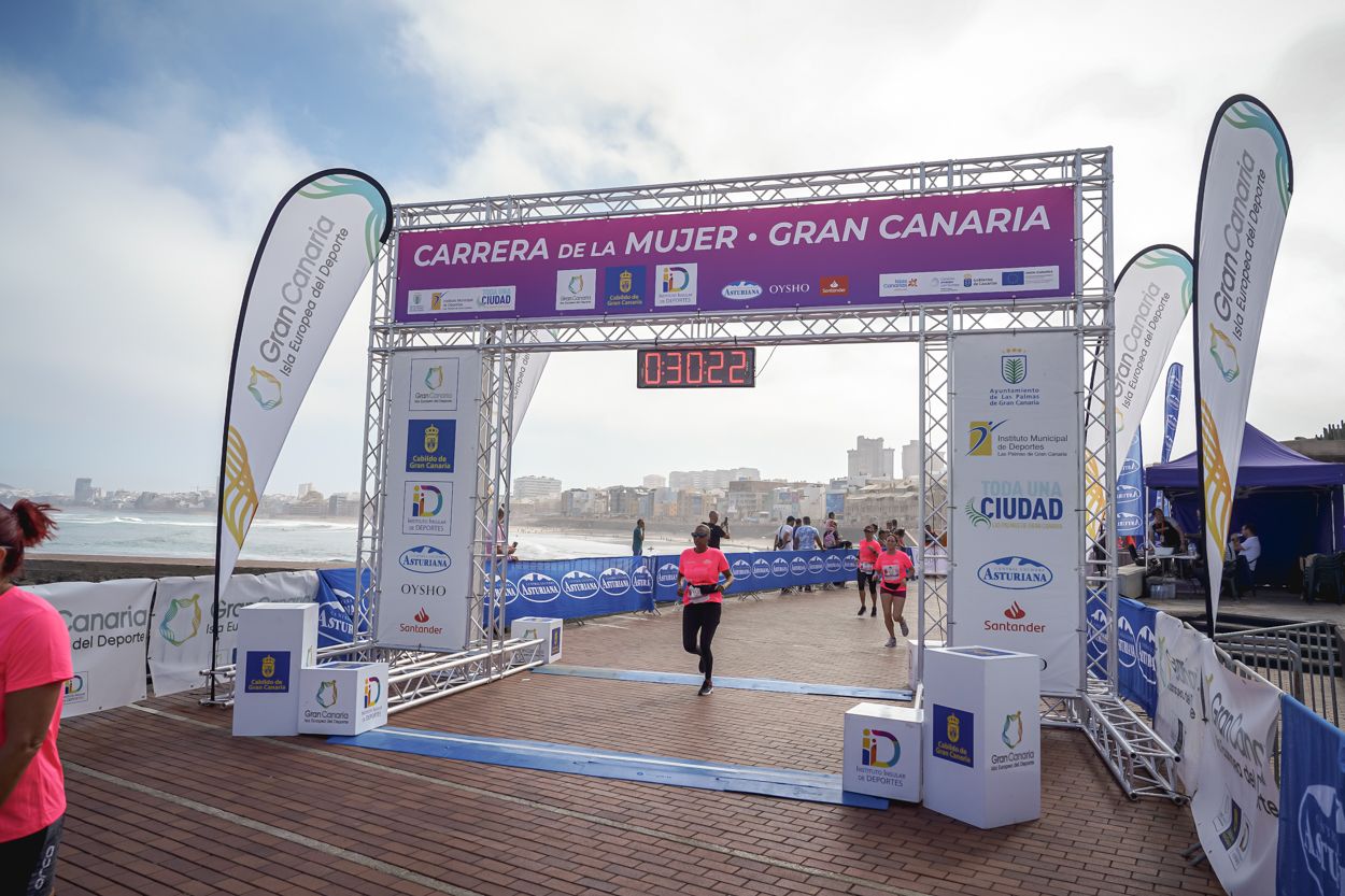 Las fotos de meta de la Carrera de la Mujer de Gran Canaria11 29 33 15701 O