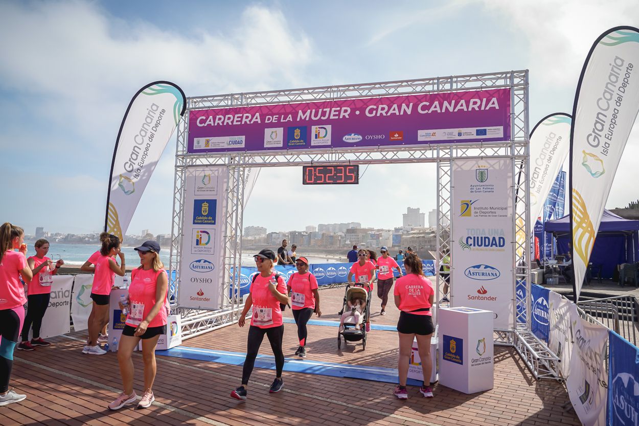 Las fotos de meta de la Carrera de la Mujer de Gran Canaria 11 51 46 15701 O