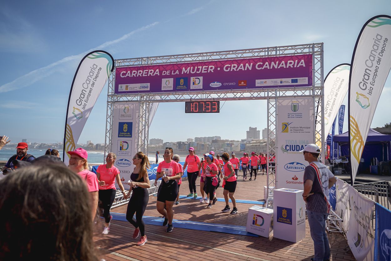 Las fotos de meta de la Carrera de la Mujer de Gran Canaria 12 06 44 15701 O