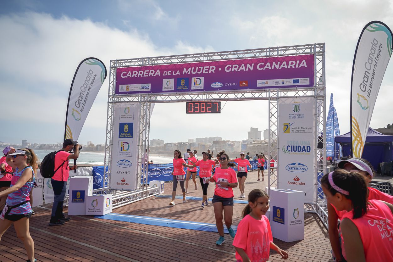 Las fotos de meta de la Carrera de la Mujer de Gran Canaria 11 37 38 15701 O
