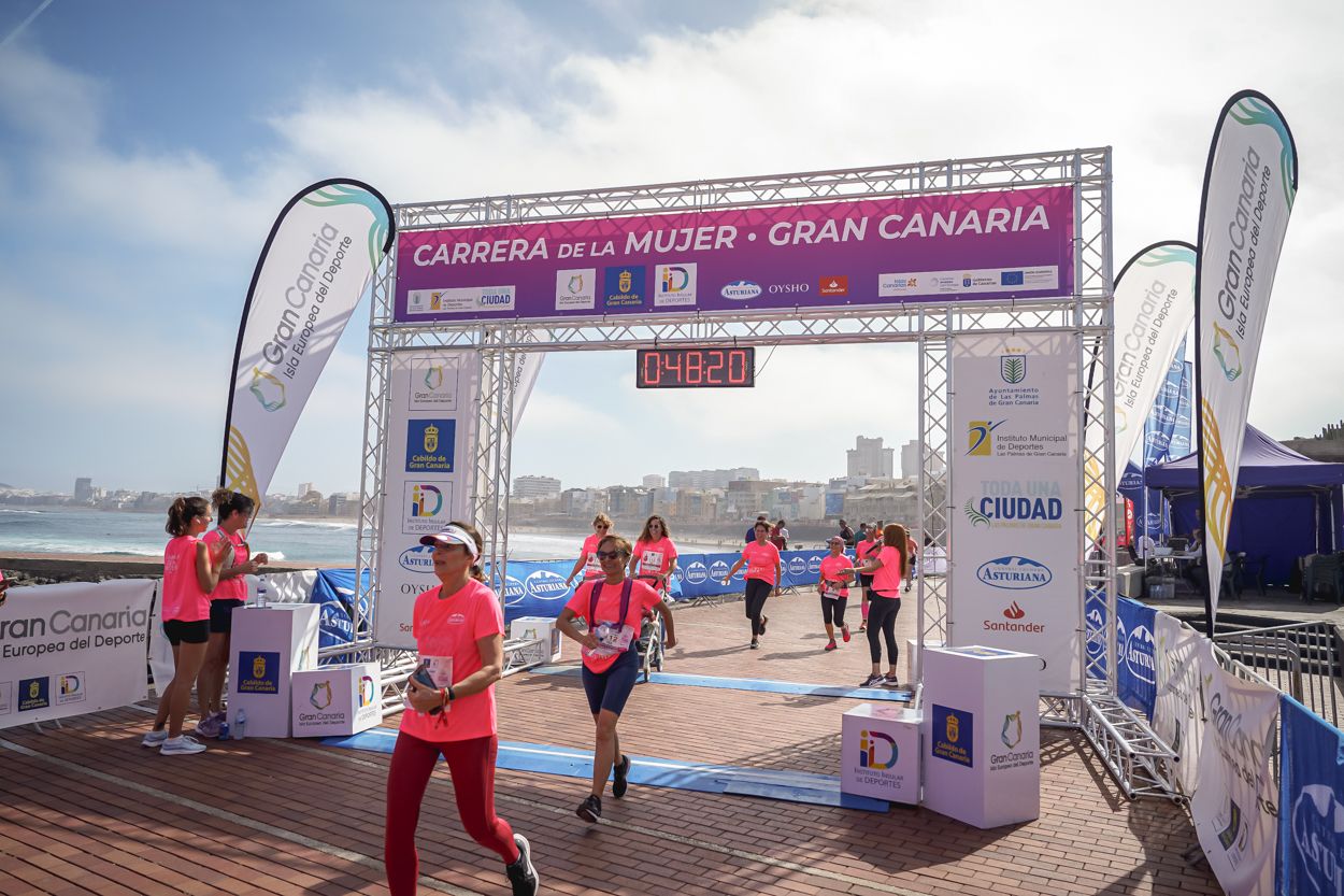 Las fotos de meta de la Carrera de la Mujer de Gran Canaria 11 47 31 15701 O