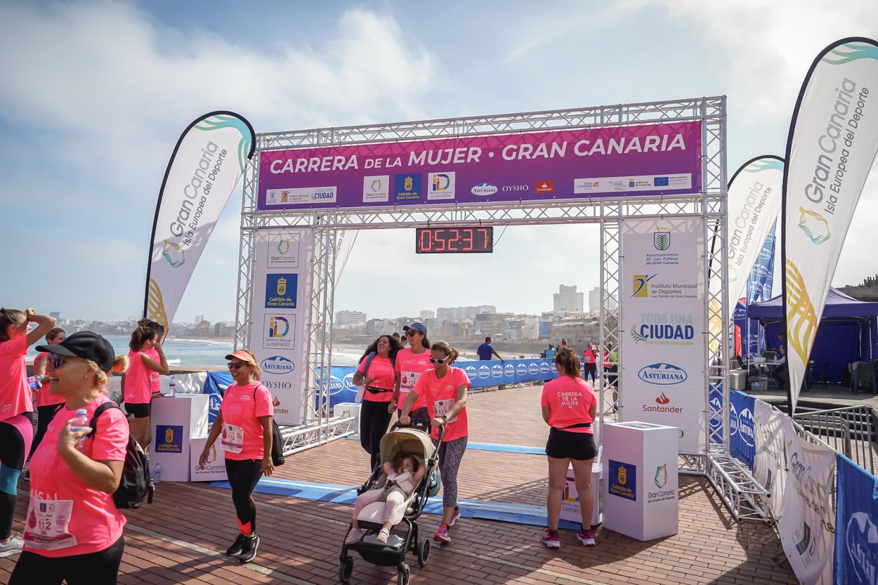 Las fotos de meta de la Carrera de la Mujer de Gran Canaria 11 51 48 15701 O