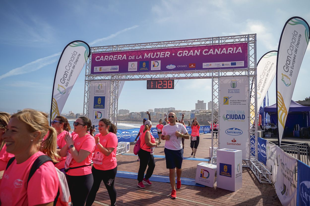Las fotos de meta de la Carrera de la Mujer de Gran Canaria 12 11 49 15701 O