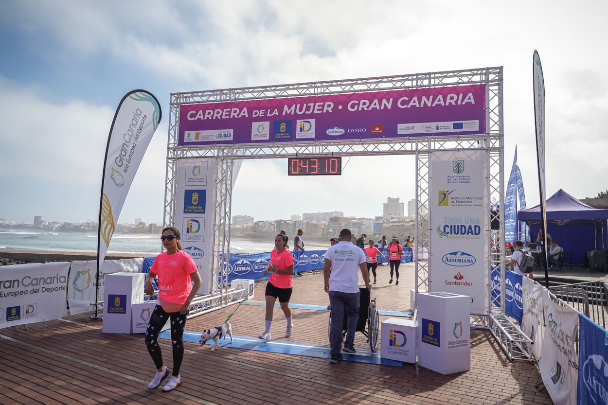 Las fotos de meta de la Carrera de la Mujer de Gran Canaria 11 42 21 15701 O