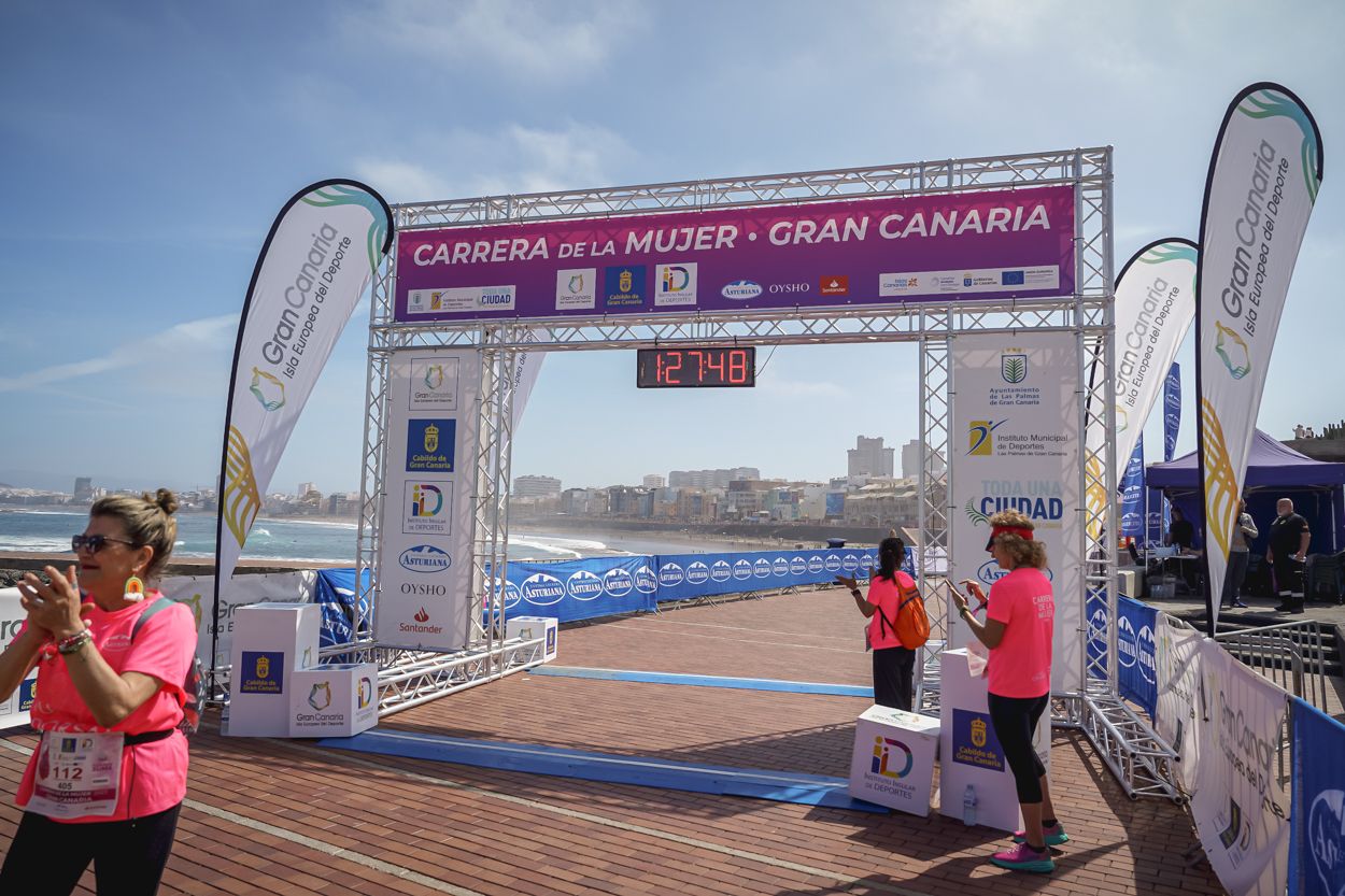 Las fotos de meta de la Carrera de la Mujer de Gran Canaria 12 26 59 15701 O