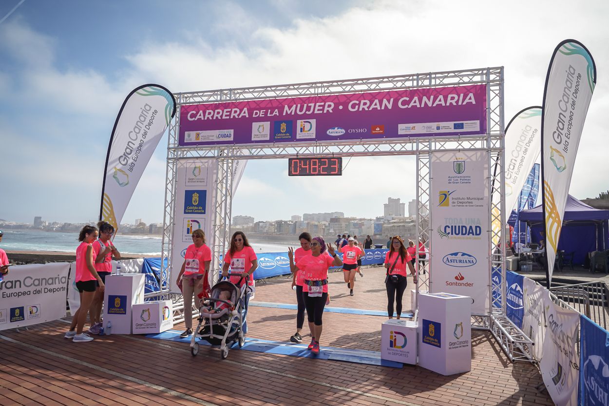 Las fotos de meta de la Carrera de la Mujer de Gran Canaria 11 47 34 15701 O