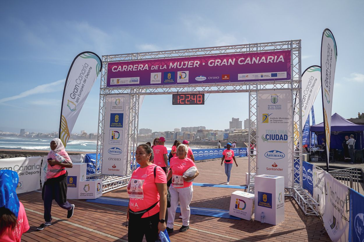 Las fotos de meta de la Carrera de la Mujer de Gran Canaria 12 21 59 15701 O
