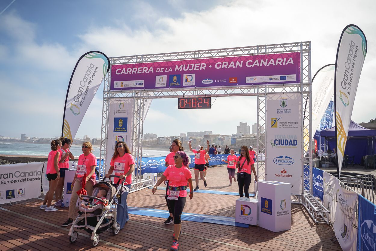 Las fotos de meta de la Carrera de la Mujer de Gran Canaria 11 47 35 15701 O