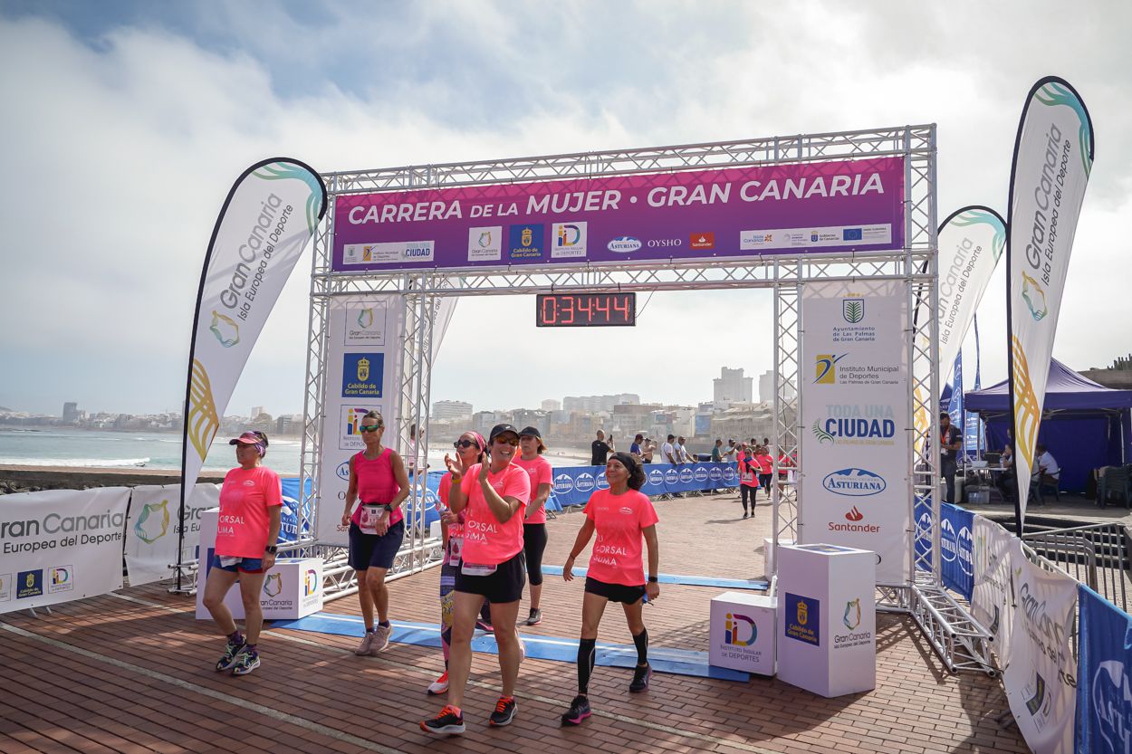 Las fotos de meta de la Carrera de la Mujer de Gran Canaria 11 33 55 15701 O