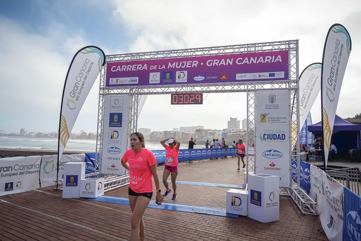 Las fotos de meta de la Carrera de la Mujer de Gran Canaria11 29 40 15701 O