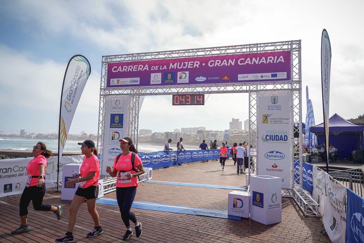 Las fotos de meta de la Carrera de la Mujer de Gran Canaria 11 42 25 15701 O