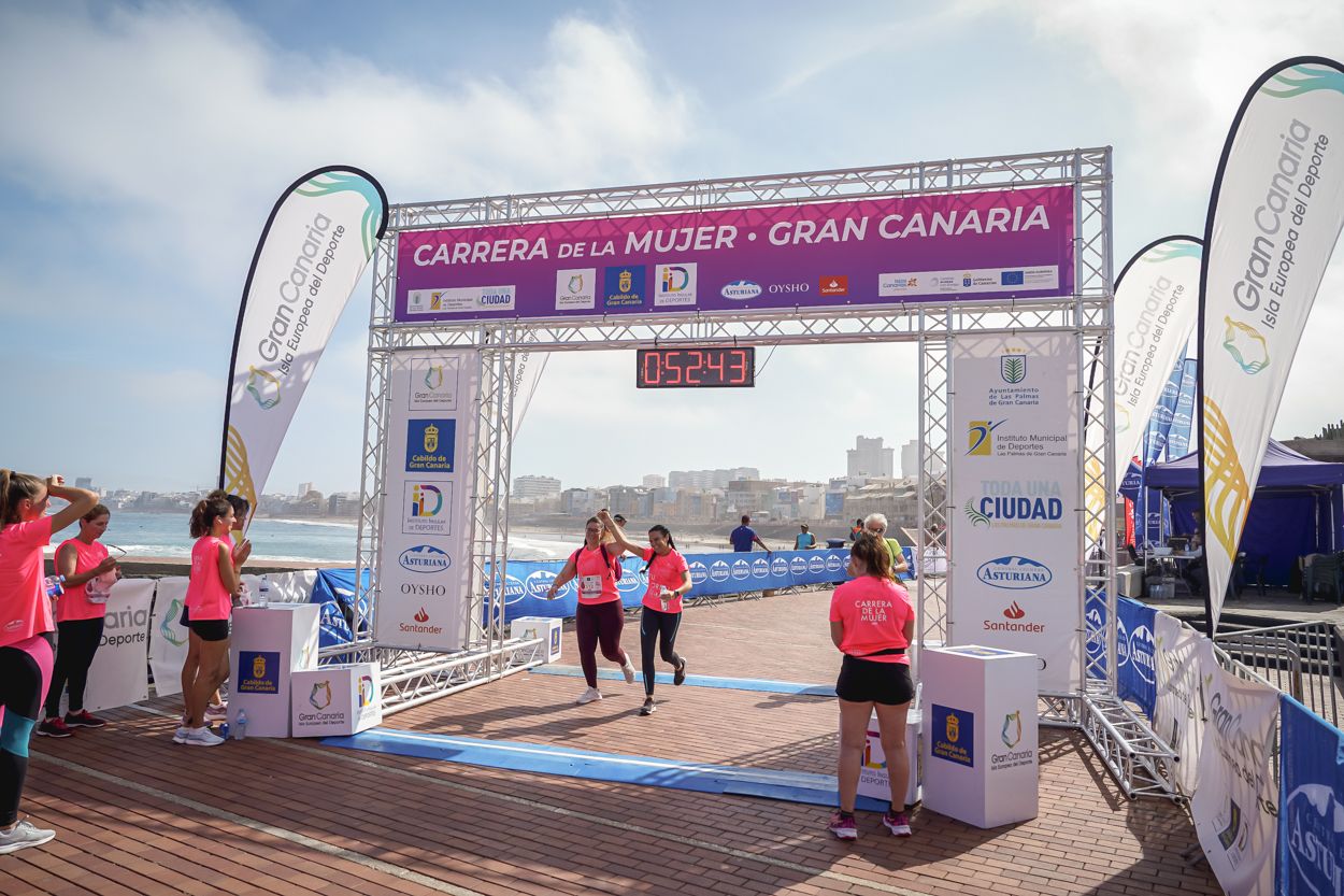 Las fotos de meta de la Carrera de la Mujer de Gran Canaria 11 51 54 15701 O