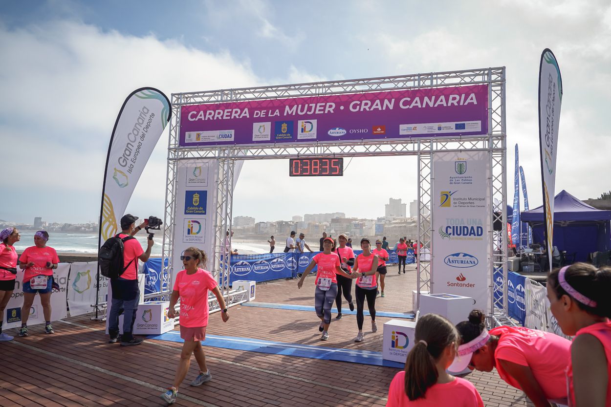 Las fotos de meta de la Carrera de la Mujer de Gran Canaria 11 37 46 15701 O