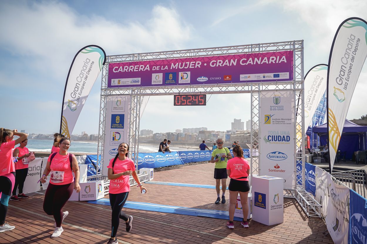 Las fotos de meta de la Carrera de la Mujer de Gran Canaria 11 51 56 15701 O