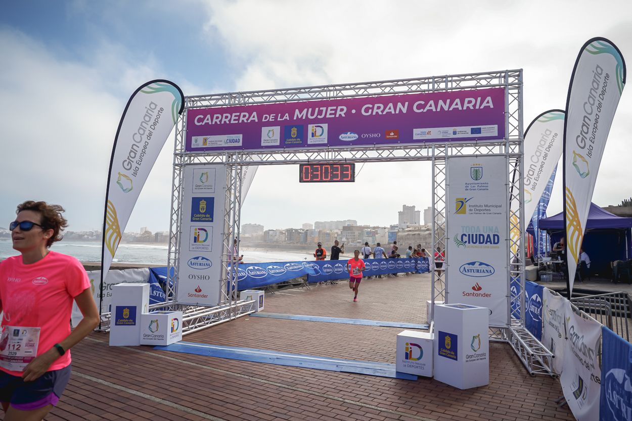 Las fotos de meta de la Carrera de la Mujer de Gran Canaria11 29 44 15701 O