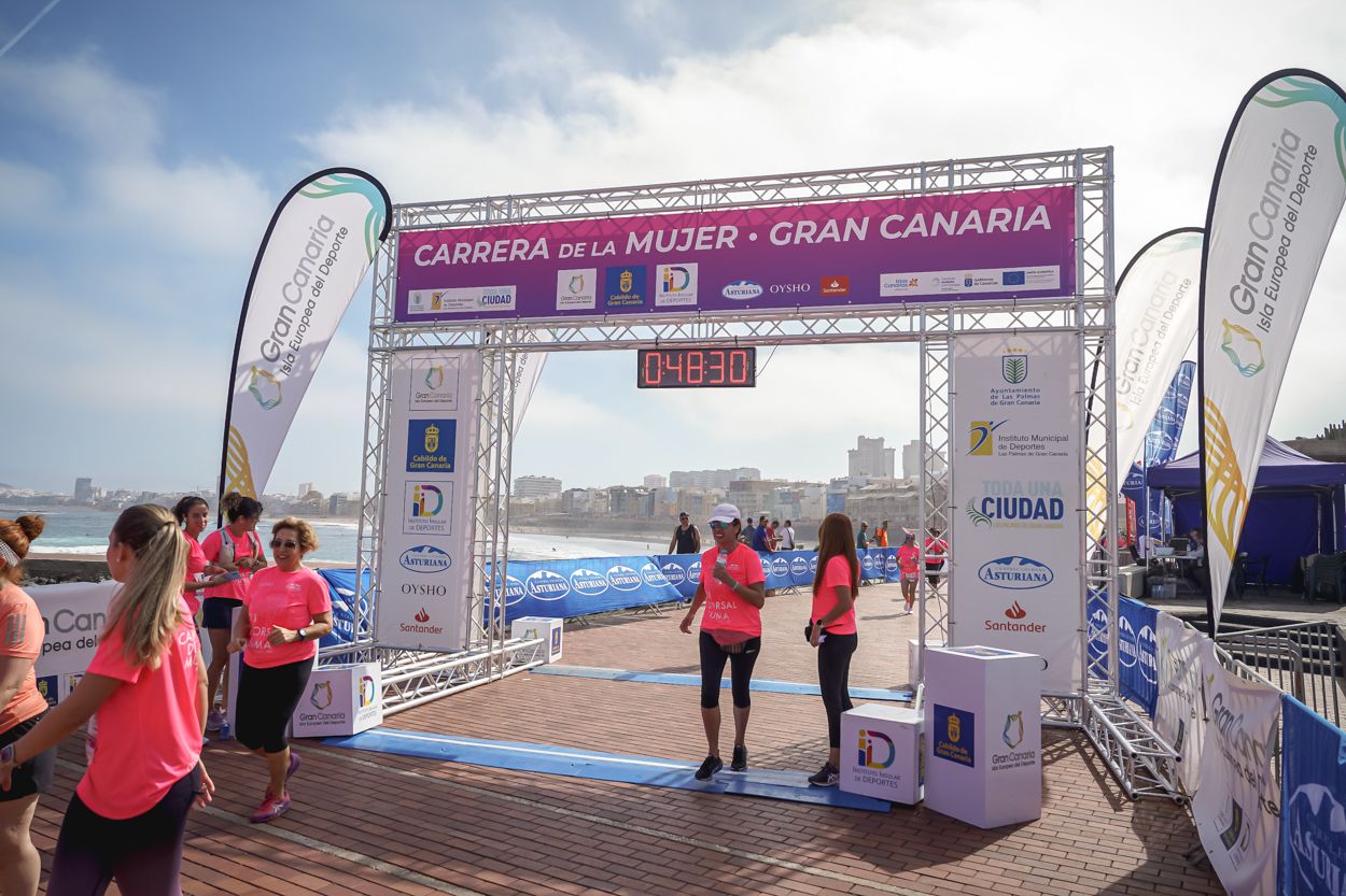 Las fotos de meta de la Carrera de la Mujer de Gran Canaria 11 47 41 15701 O