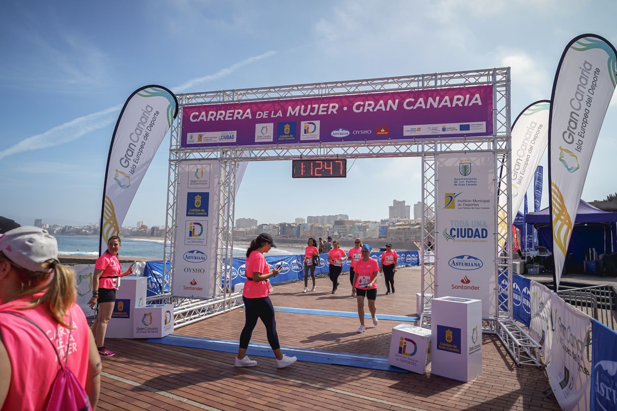 Las fotos de meta de la Carrera de la Mujer de Gran Canaria 12 11 58 15701 O