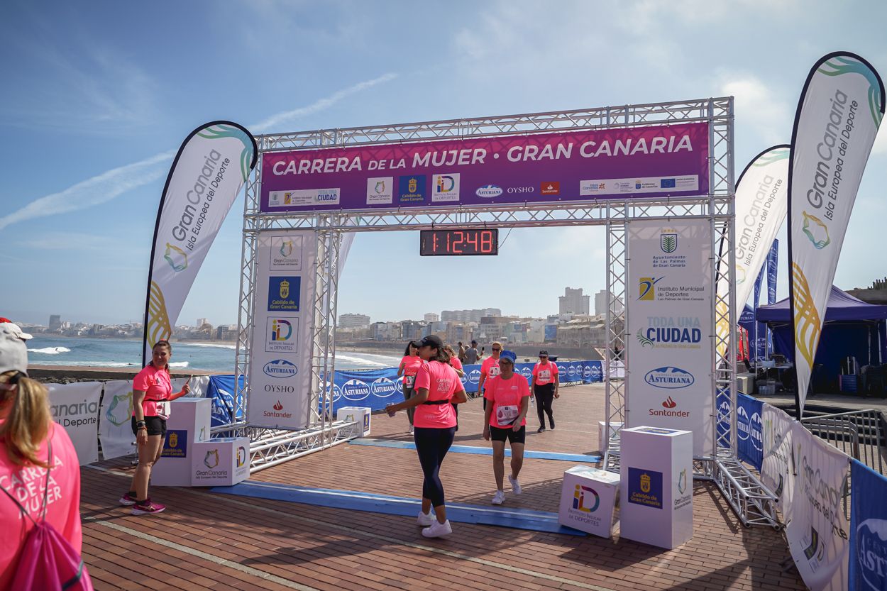 Las fotos de meta de la Carrera de la Mujer de Gran Canaria 12 11 59 15701 O