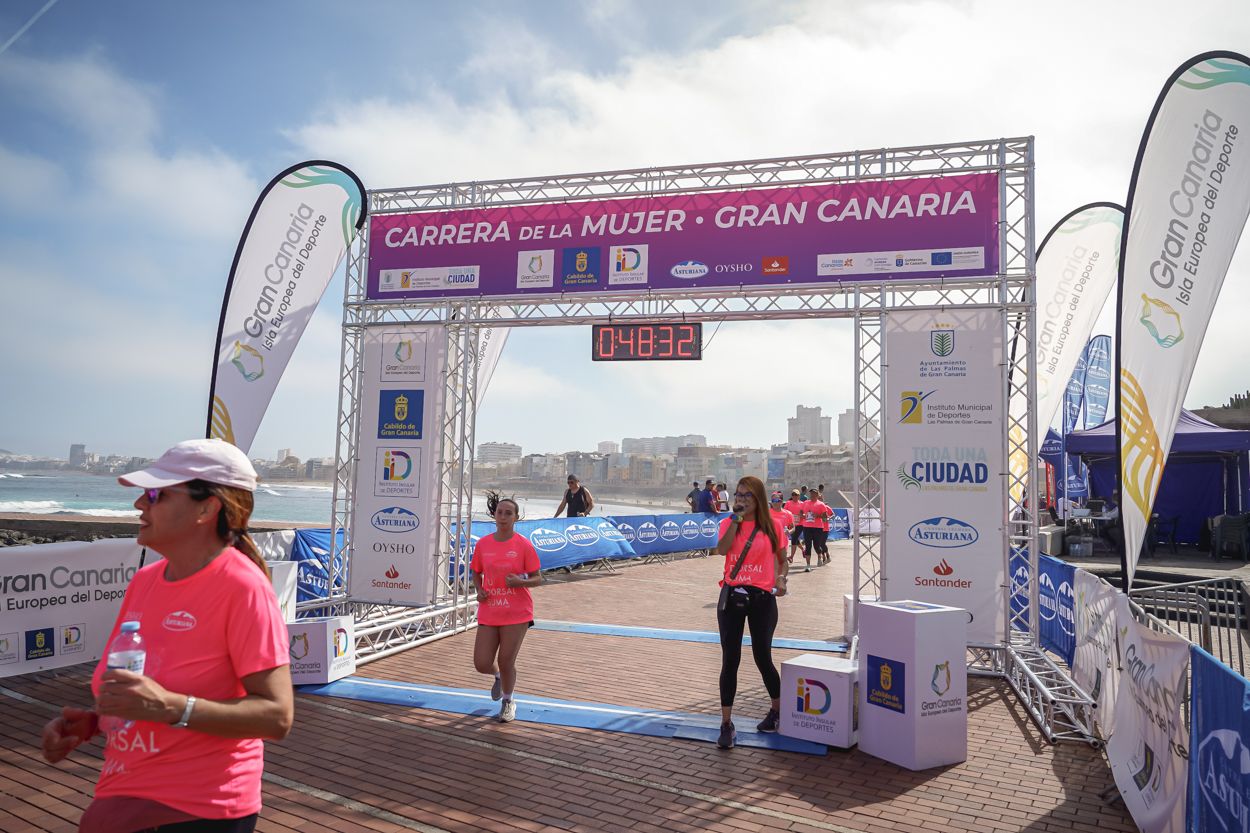Las fotos de meta de la Carrera de la Mujer de Gran Canaria 11 47 43 15701 O