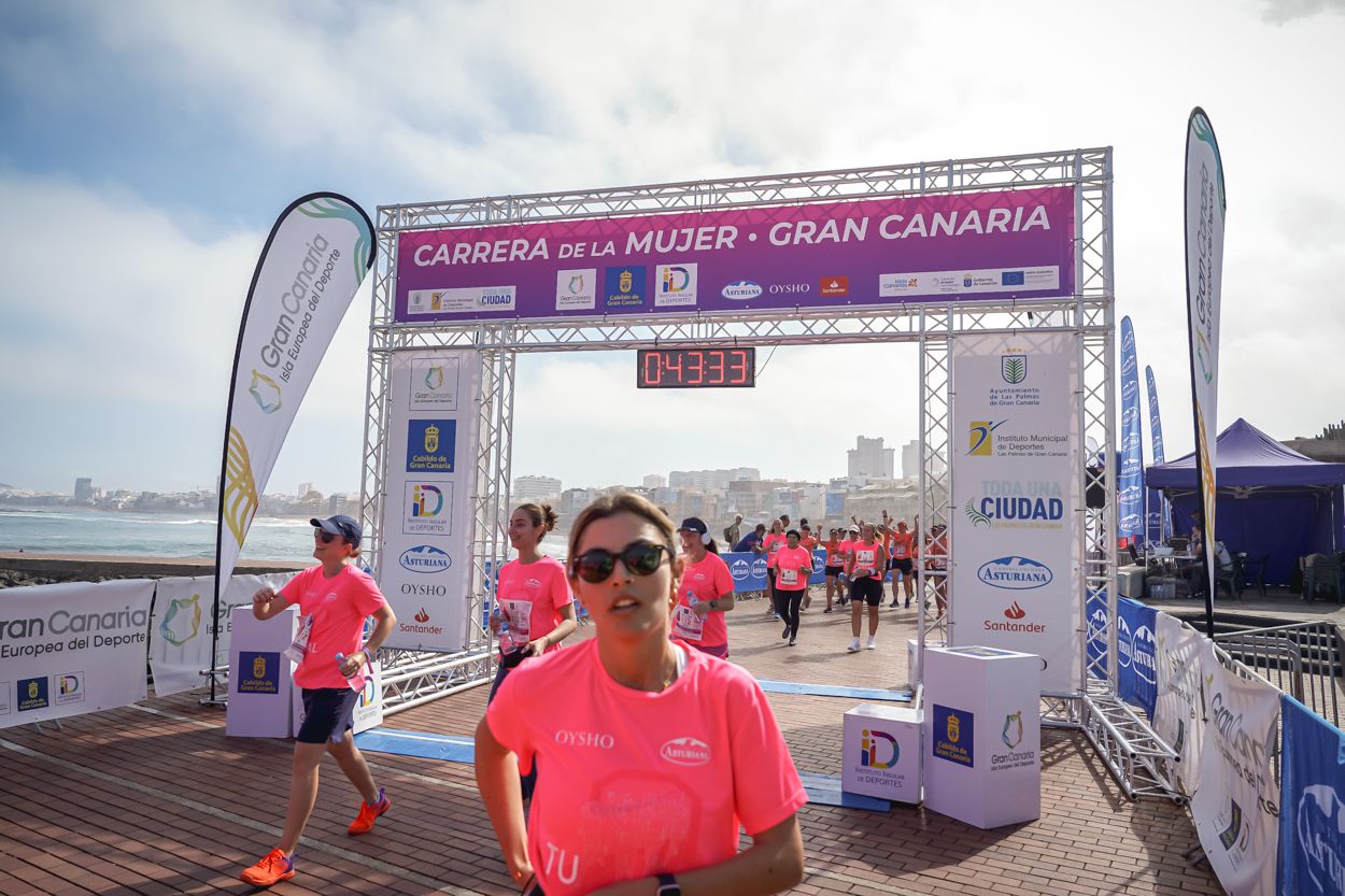 Las fotos de meta de la Carrera de la Mujer de Gran Canaria 11 42 44 15701 O
