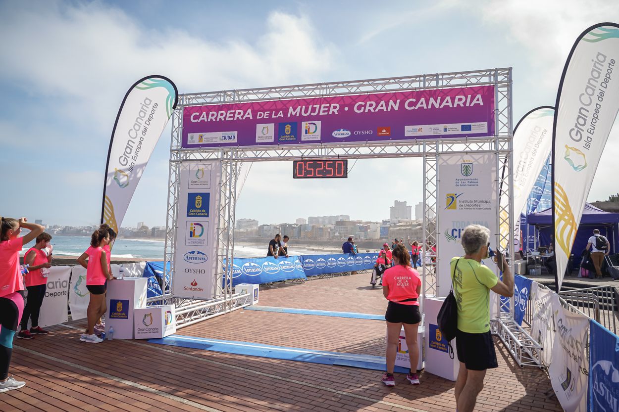Las fotos de meta de la Carrera de la Mujer de Gran Canaria 11 52 01 15701 O