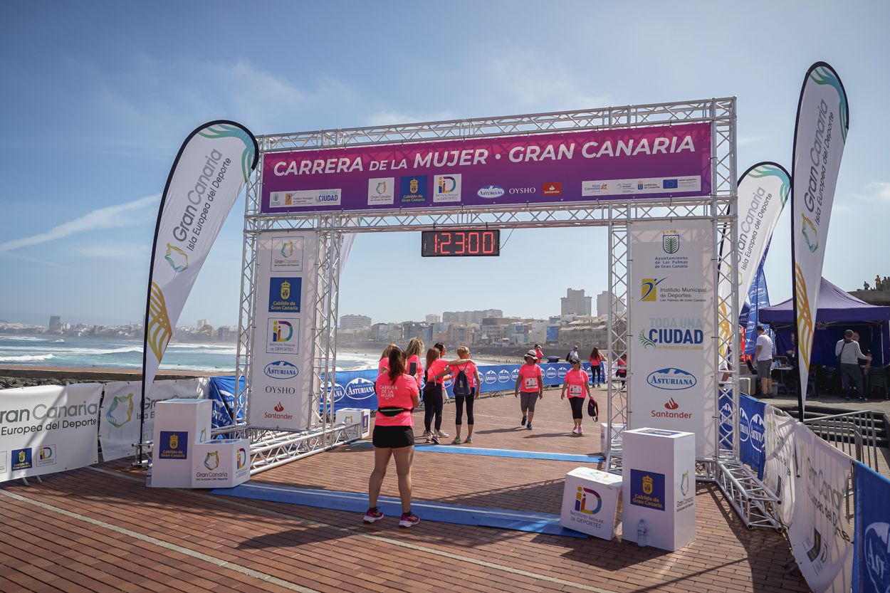 Las fotos de meta de la Carrera de la Mujer de Gran Canaria 12 22 11 15701 O
