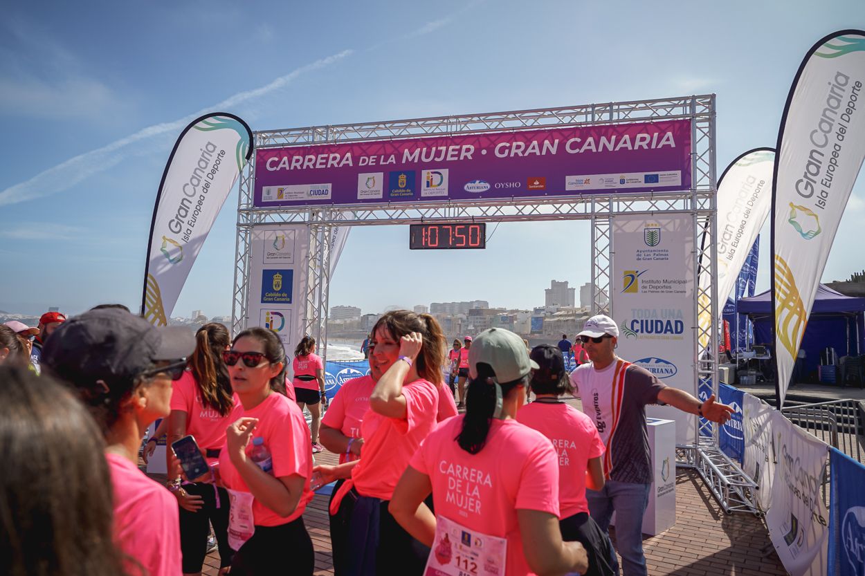 Las fotos de meta de la Carrera de la Mujer de Gran Canaria 12 07 01 15701 O
