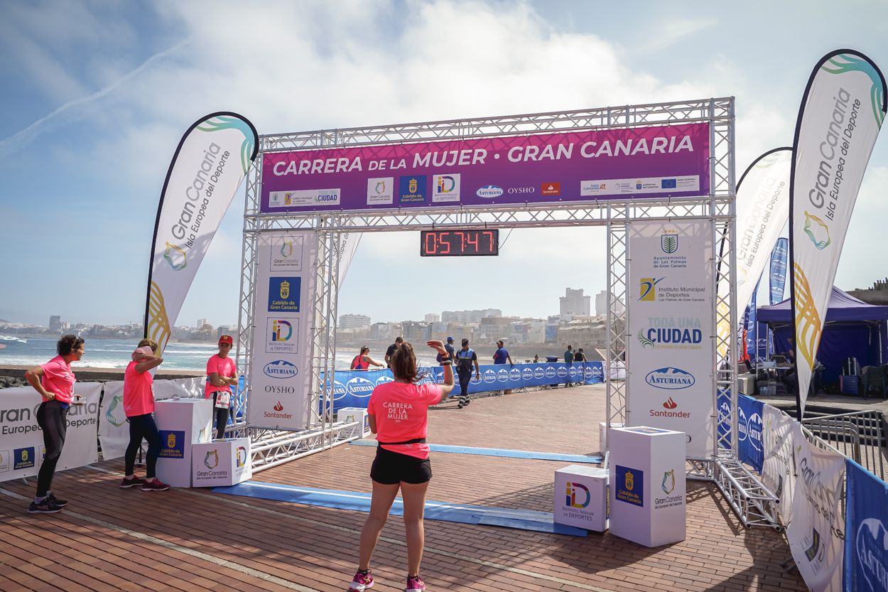 Las fotos de meta de la Carrera de la Mujer de Gran Canaria 11 56 58 15701 O