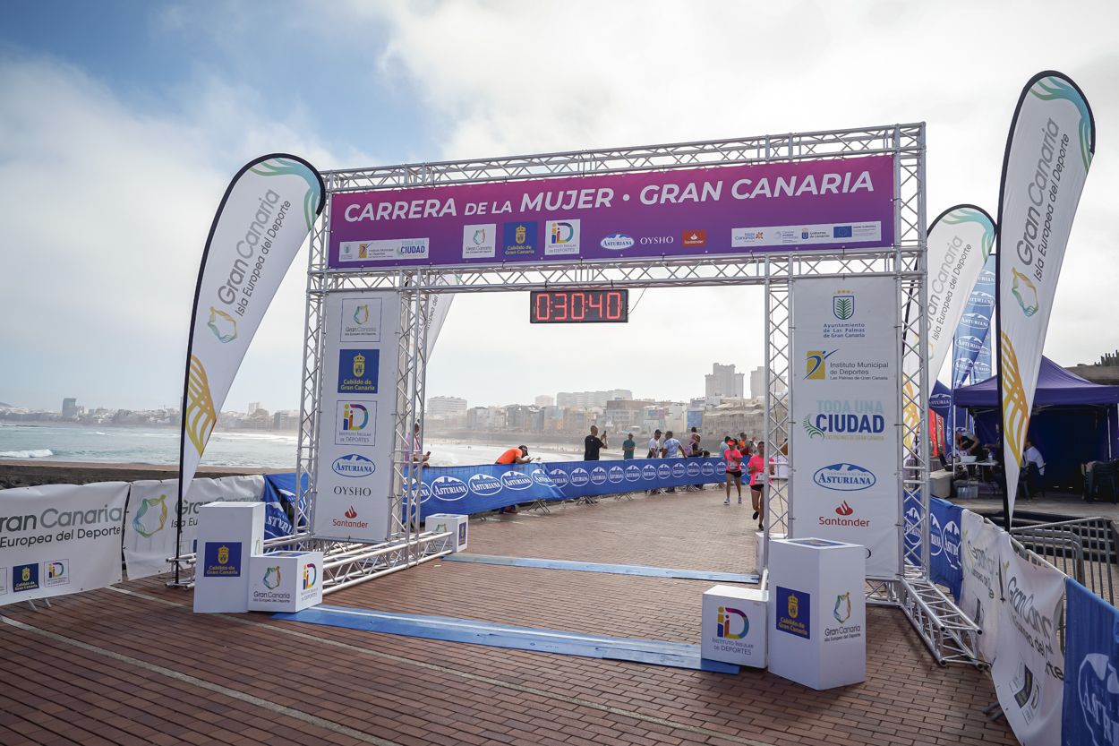 Las fotos de meta de la Carrera de la Mujer de Gran Canaria11 29 51 15701 O