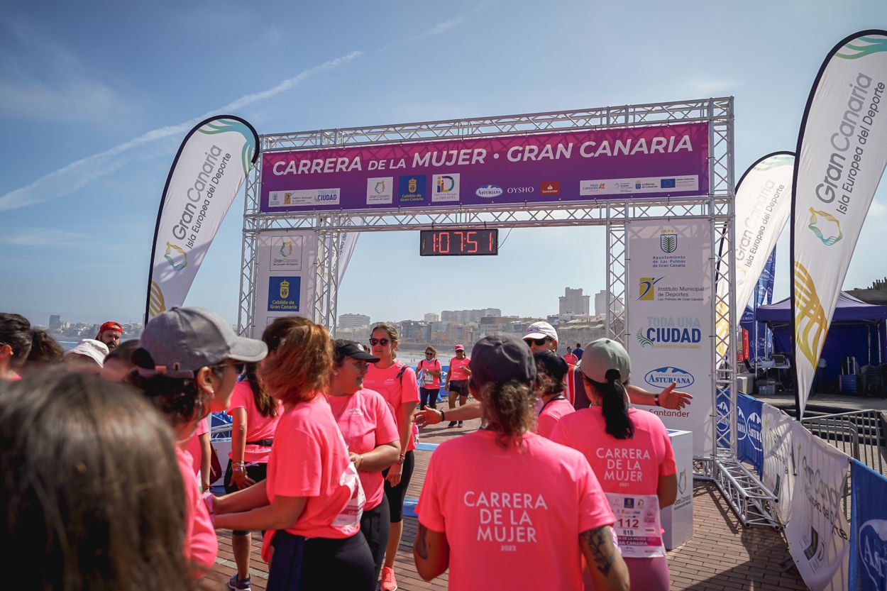Las fotos de meta de la Carrera de la Mujer de Gran Canaria 12 07 02 15701 O
