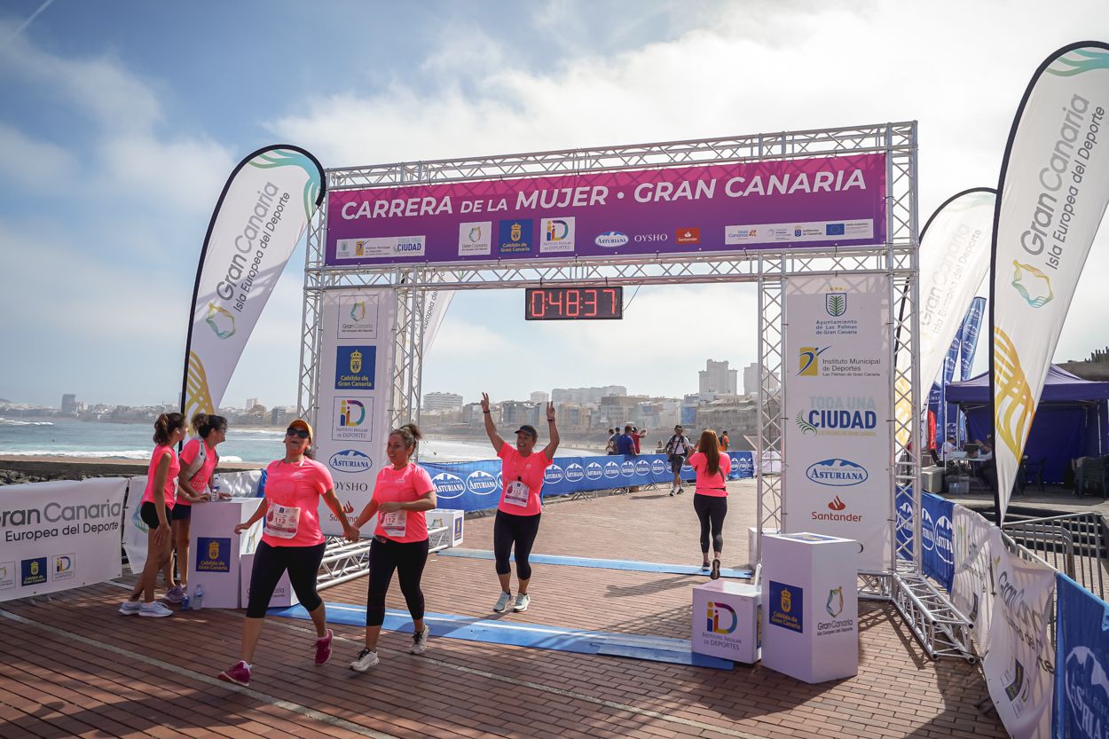 Las fotos de meta de la Carrera de la Mujer de Gran Canaria 11 47 48 15701 O