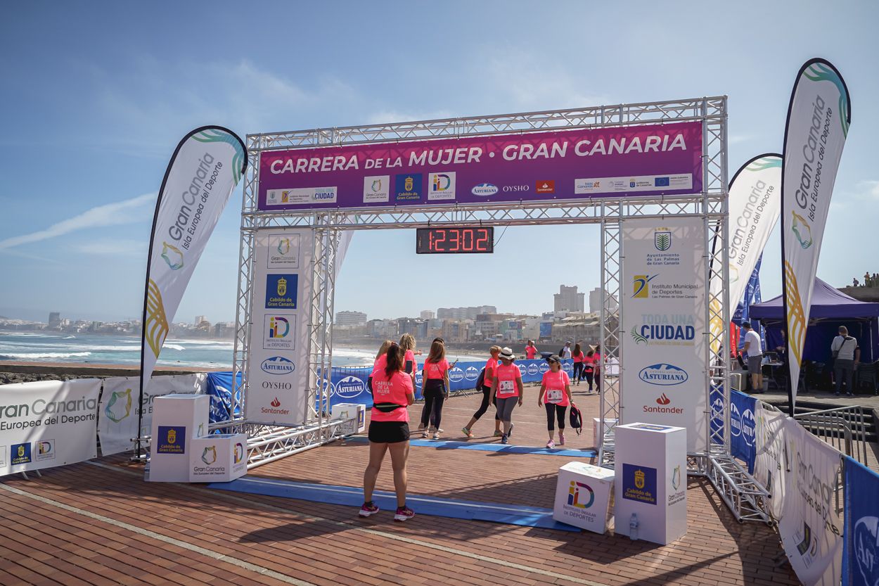 Las fotos de meta de la Carrera de la Mujer de Gran Canaria 12 22 13 15701 O
