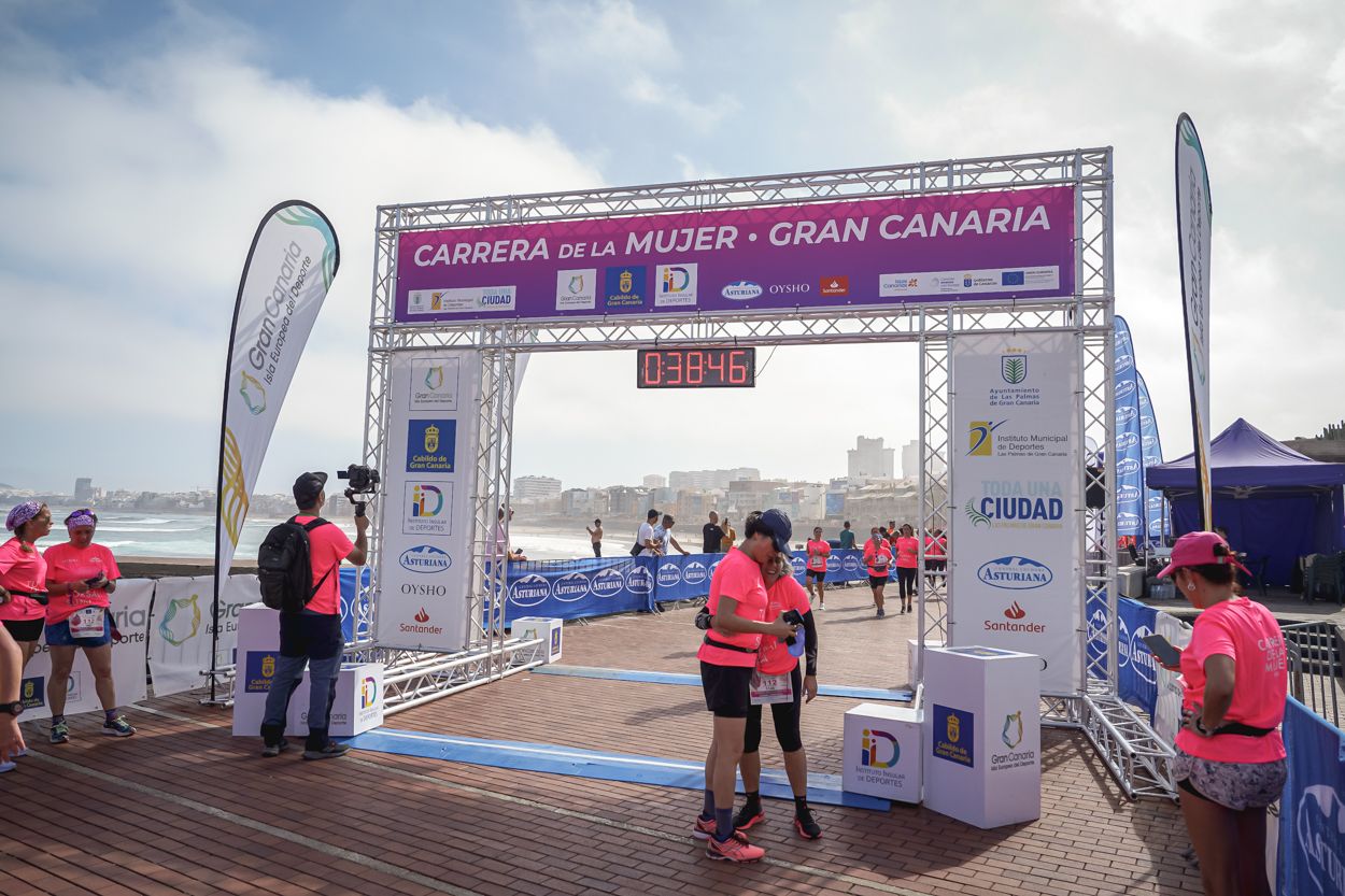 Las fotos de meta de la Carrera de la Mujer de Gran Canaria 11 37 57 15701 O