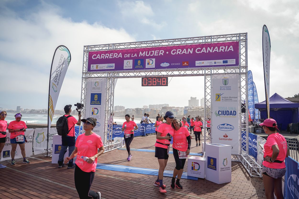 Las fotos de meta de la Carrera de la Mujer de Gran Canaria 11 37 59 15701 O