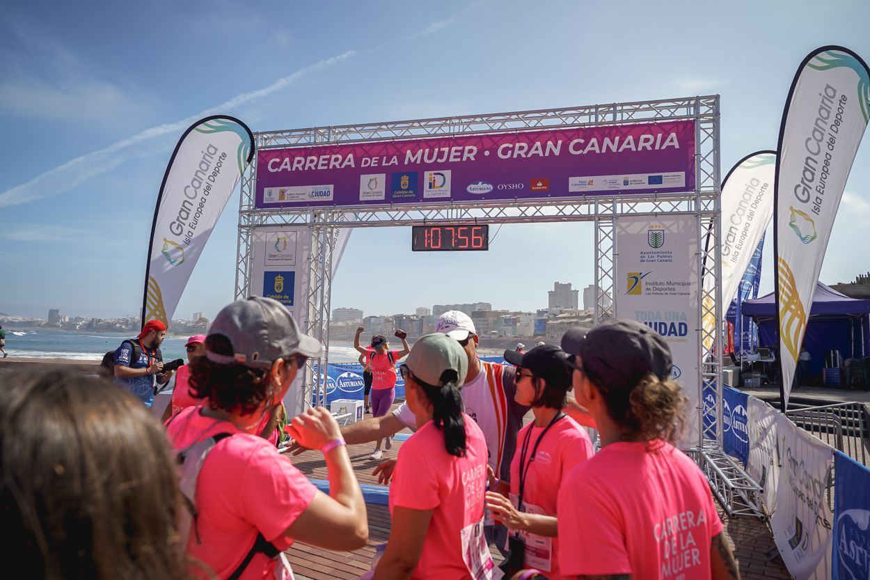 Las fotos de meta de la Carrera de la Mujer de Gran Canaria 12 07 07 15701 O