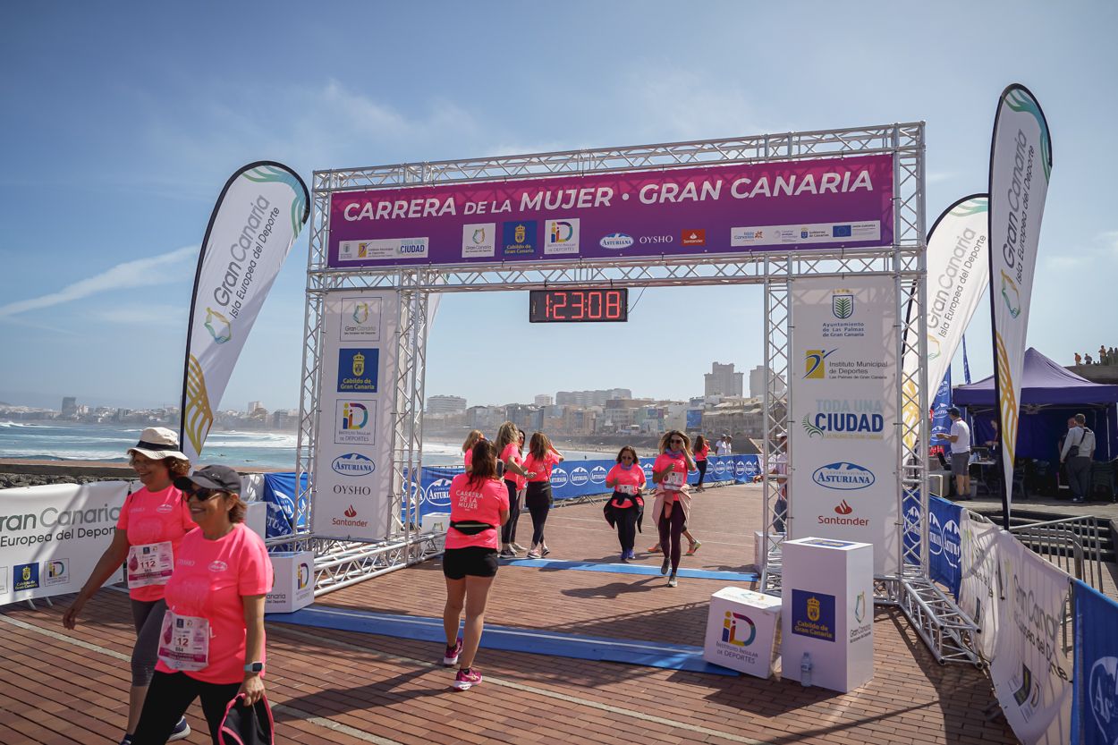 Las fotos de meta de la Carrera de la Mujer de Gran Canaria 12 22 19 15701 O