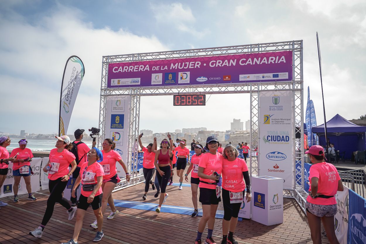Las fotos de meta de la Carrera de la Mujer de Gran Canaria 11 38 03 15701 O