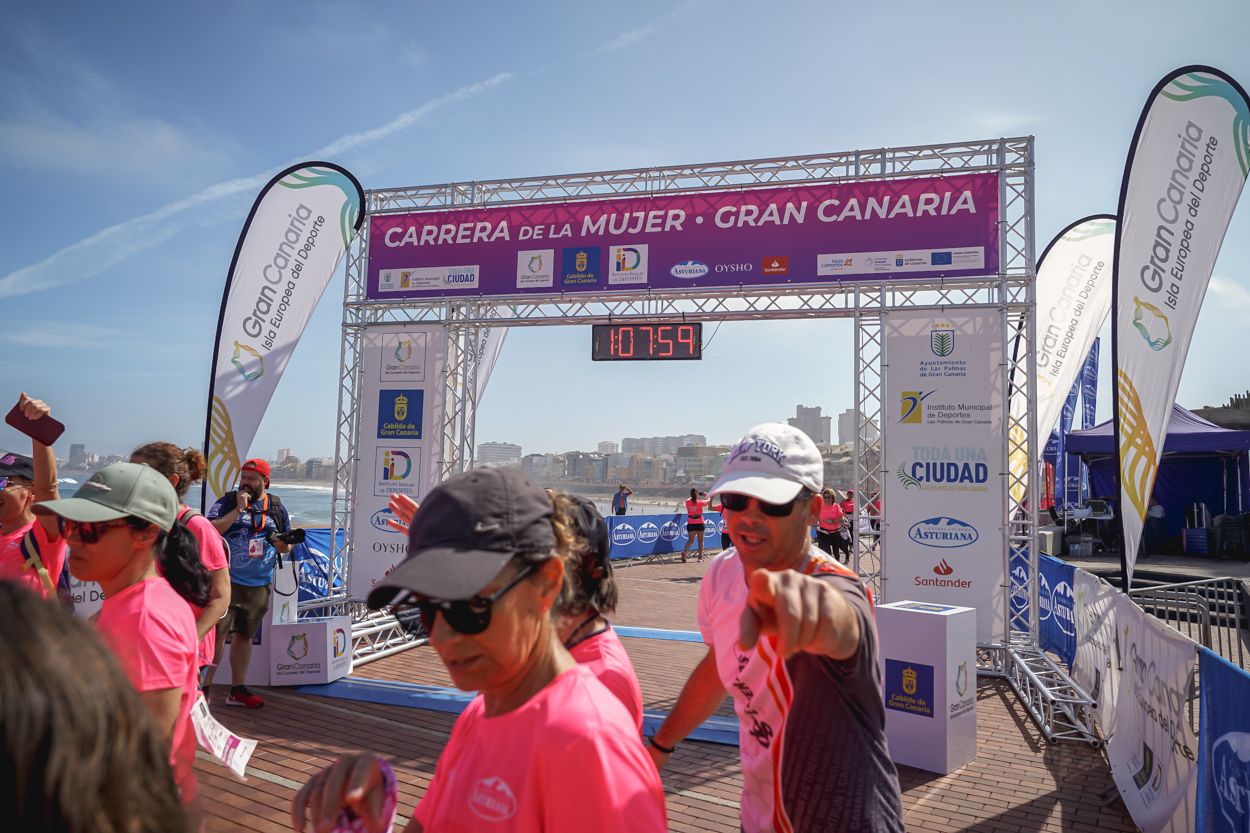 Las fotos de meta de la Carrera de la Mujer de Gran Canaria 12 07 10 15701 O
