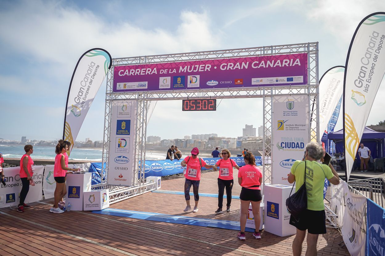 Las fotos de meta de la Carrera de la Mujer de Gran Canaria 11 52 13 15701 O