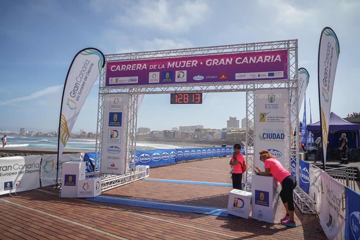 Las fotos de meta de la Carrera de la Mujer de Gran Canaria 12 27 24 15701 O