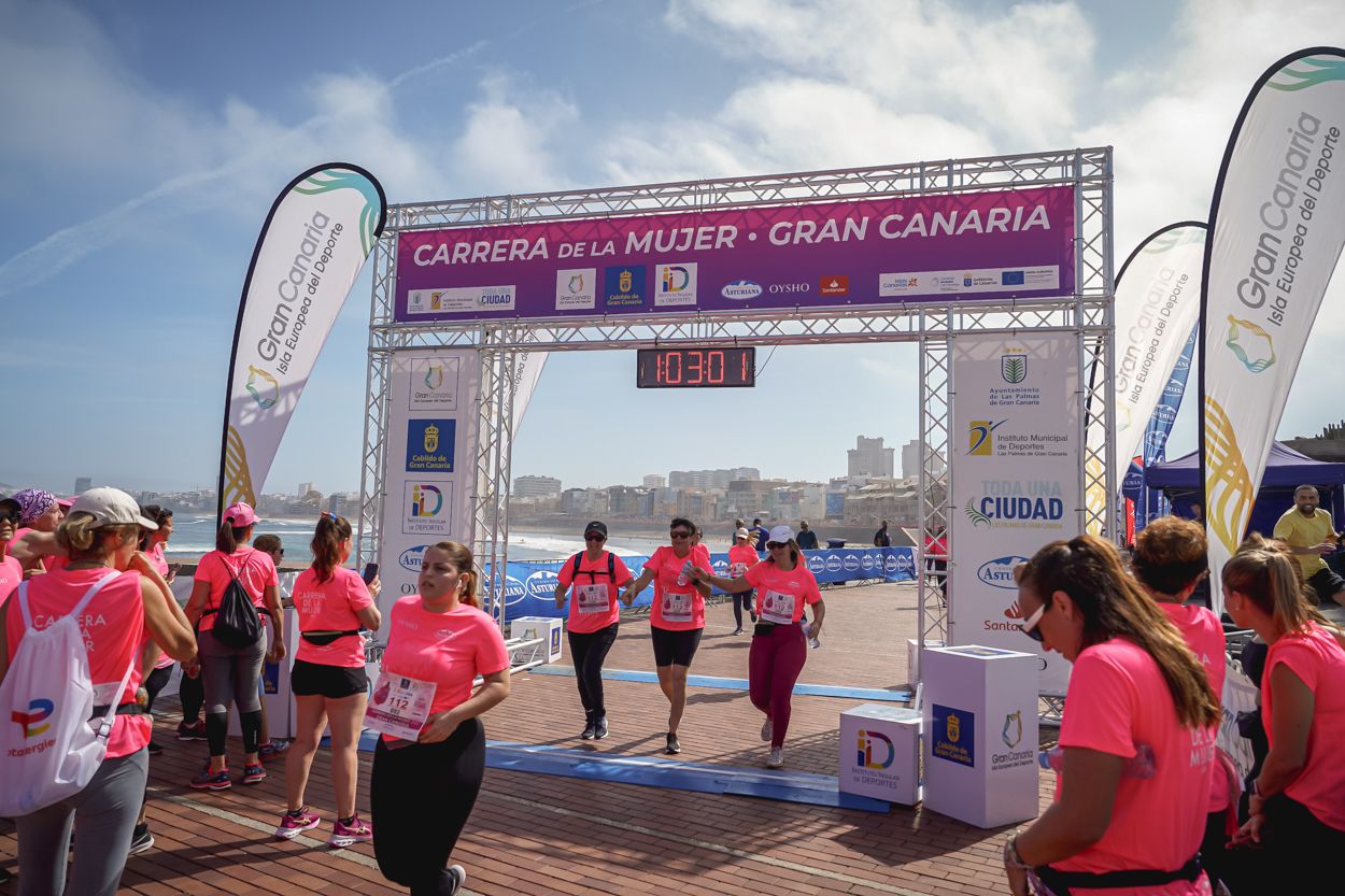 Las fotos de meta de la Carrera de la Mujer de Gran Canaria 12 02 12 15701 O