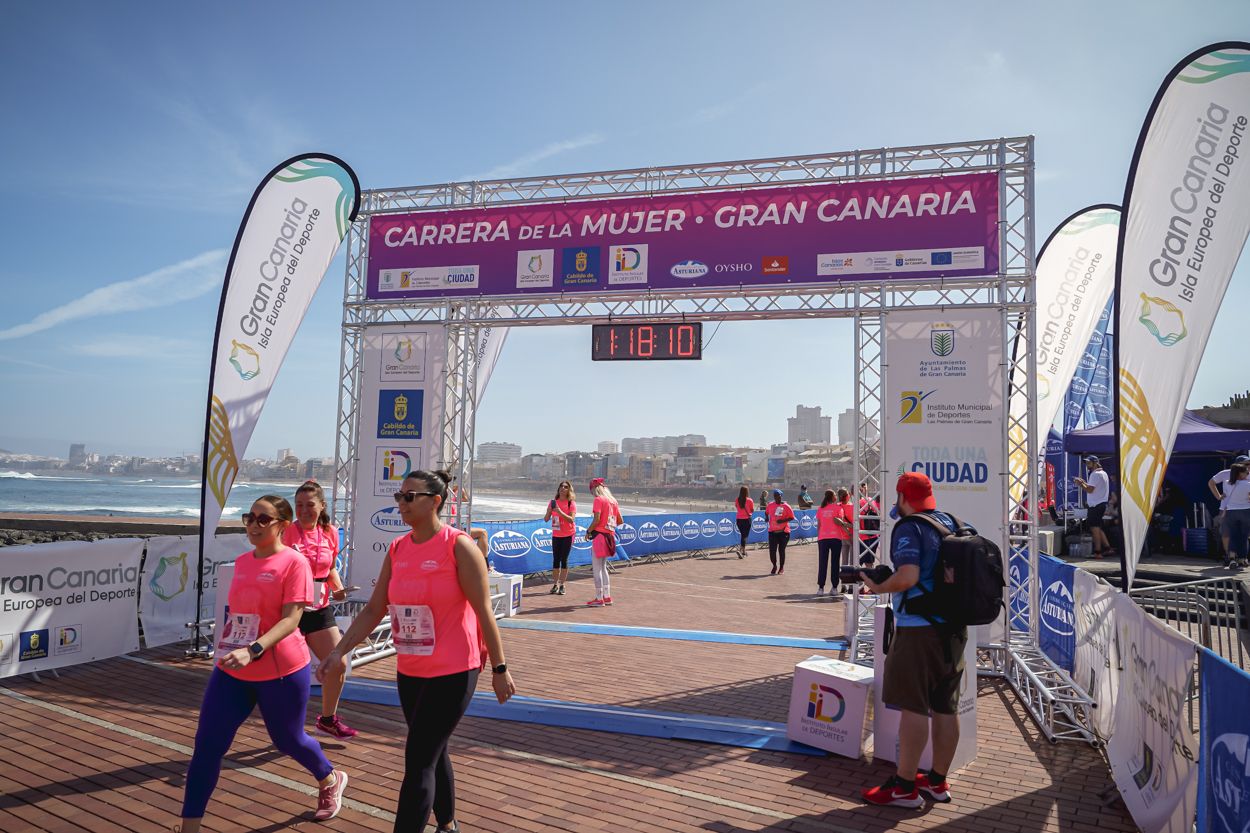 Las fotos de meta de la Carrera de la Mujer de Gran Canaria 12 17 20 15701 O