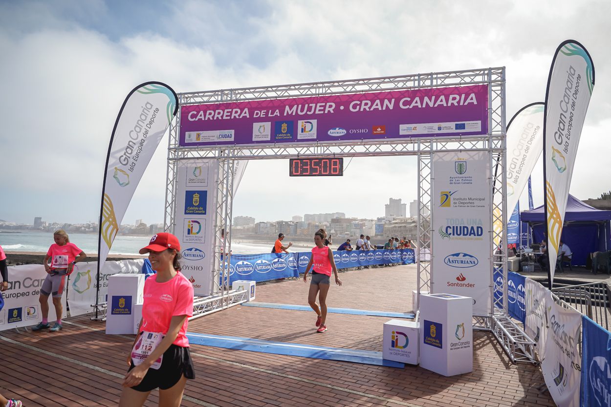 Las fotos de meta de la Carrera de la Mujer de Gran Canaria 11 34 18 15701 O