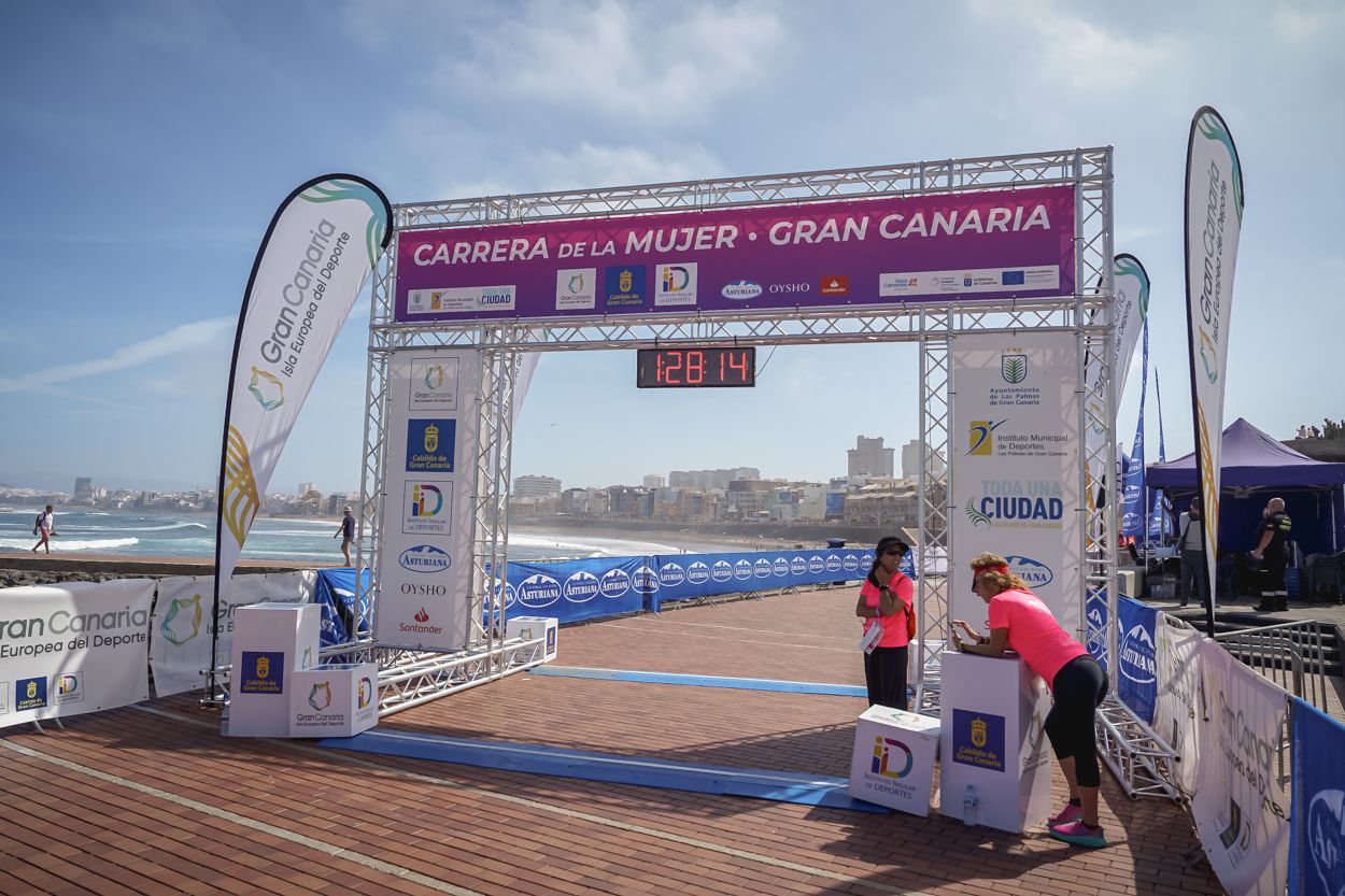 Las fotos de meta de la Carrera de la Mujer de Gran Canaria 12 27 25 15701 O