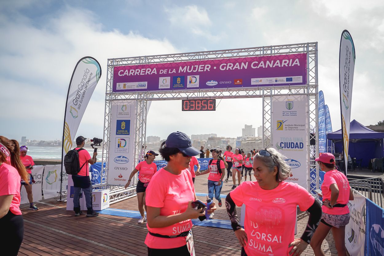 Las fotos de meta de la Carrera de la Mujer de Gran Canaria 11 38 07 15701 O