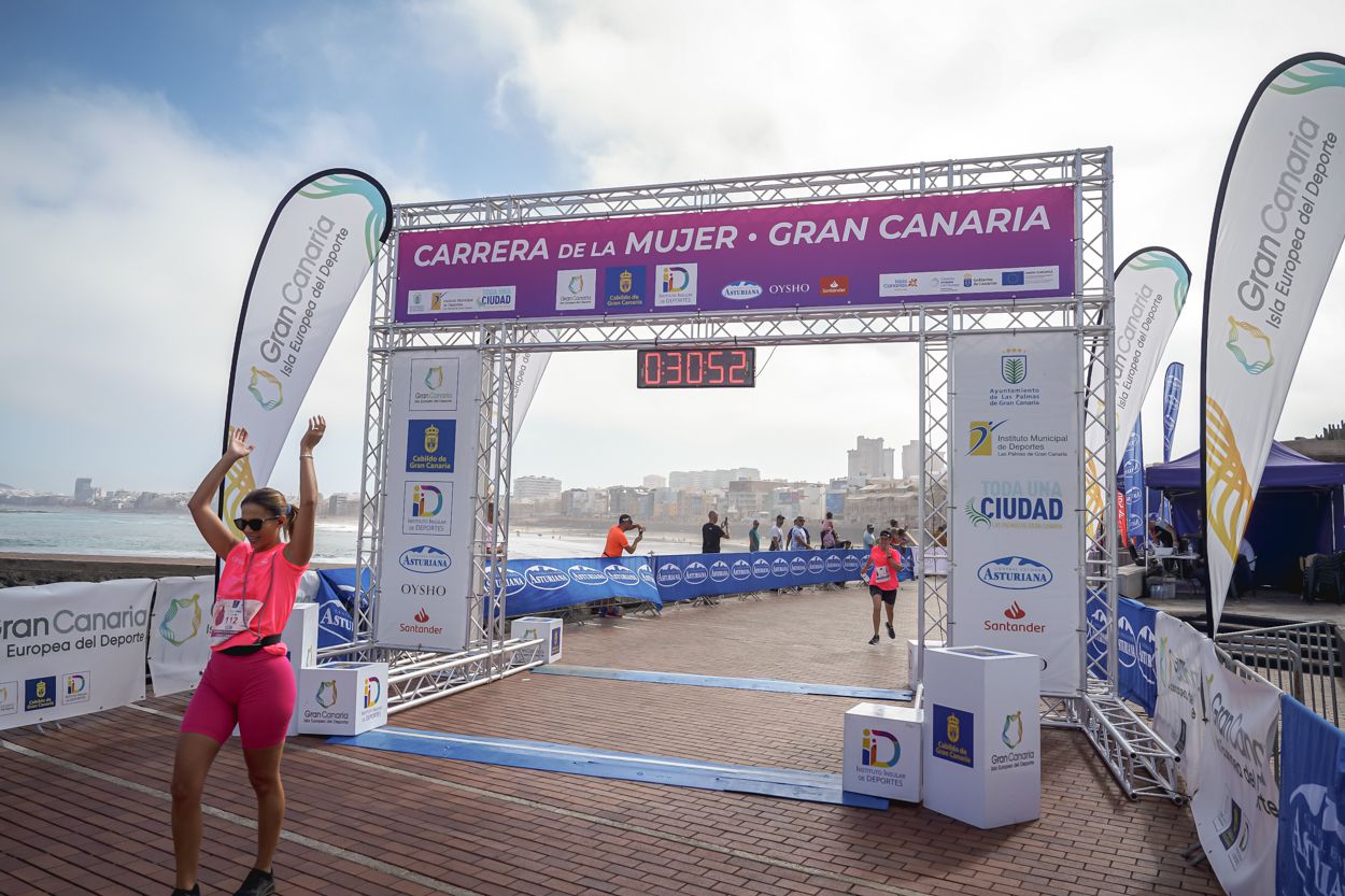 Las fotos de meta de la Carrera de la Mujer de Gran Canaria11 30 03 15701 O