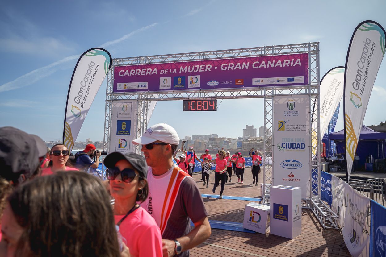 Las fotos de meta de la Carrera de la Mujer de Gran Canaria 12 07 14 15701 O